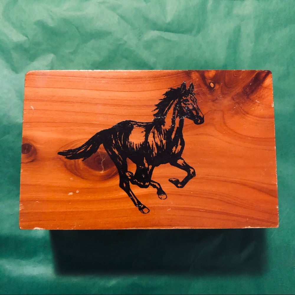 VINTAGE Wooden JEWELRY BOX Nashville MUSIC CITY!